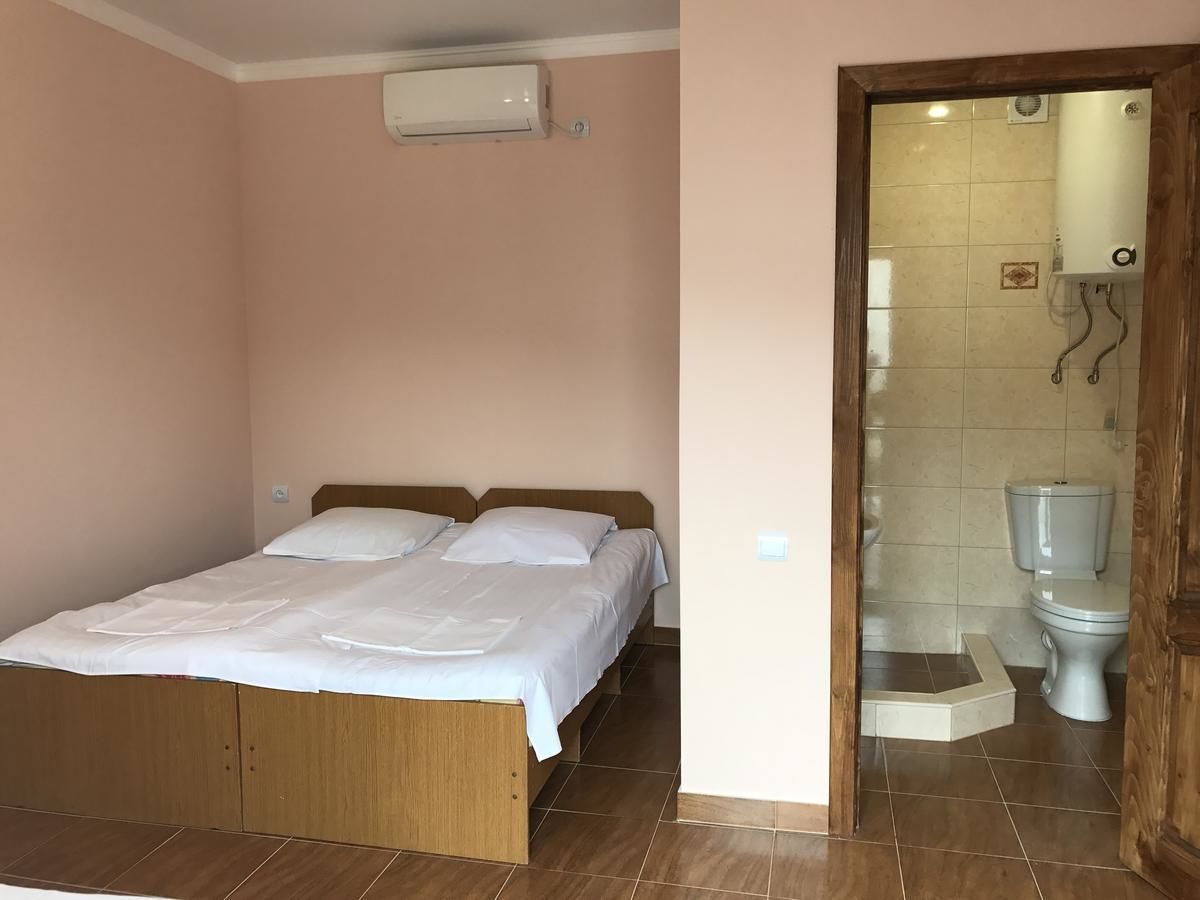 Гостевой дом Ilona Guest House Гудаута